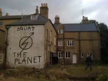 squat the planet!